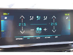 Peugeot 3008 Hybrid 180 e-EAT8 Allure Pack occasion - Photo 29