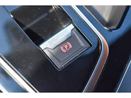 Peugeot 3008 Hybrid 180 e-EAT8 Allure Pack occasion - Photo 36