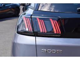 Peugeot 3008  Hybrid 180 e-EAT8 Allure Pack occasion - Photo 44