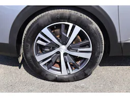 Peugeot 3008  Hybrid 180 e-EAT8 Allure Pack occasion - Photo 16