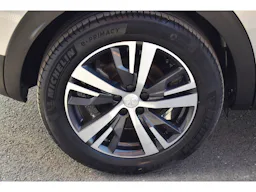 Peugeot 3008 Hybrid 180 e-EAT8 Allure Pack occasion - Photo 43