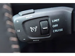 Peugeot 3008 Hybrid 180 e-EAT8 Allure Pack occasion - Photo 27