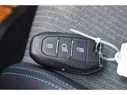 Peugeot 3008 180 e-EAT8 Allure Pack occasion - Photo 37