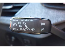 Skoda Scala  1.0 TSI - 116 - BV DSG7  BERLINE Selection PHASE 2 occasion - Photo 24