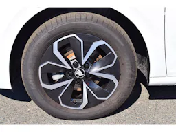Skoda Scala  1.0 TSI - 116 - BV DSG7  BERLINE Selection PHASE 2 occasion - Photo 32