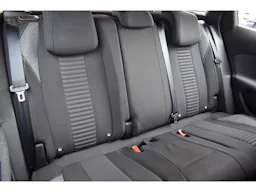 Peugeot 3008 Hybrid 180 e-EAT8 Active Pack occasion - Photo 5