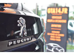 Peugeot 3008 Hybrid 180 e-EAT8 Active Pack occasion - Photo 19