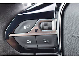Peugeot 3008 Hybrid 180 e-EAT8 Active Pack occasion - Photo 21