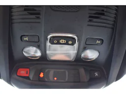 Peugeot 3008  Hybrid 180 e-EAT8 Active Pack occasion - Photo 38