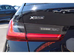 BMW Série 3 Touring  330e xDrive 292 ch BVA8 G21 Luxury occasion - Photo 41