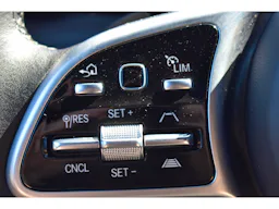 Mercedes Benz Classe GLC  300 e 9G-Tronic 4Matic Business Line occasion - Photo 22