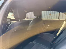 Mercedes Benz Classe A Berline A 250 e - BV 8G-DCT BERLINE 4P - BM 177 Business Line PHASE 1 occasion - Photo 6