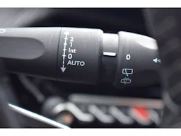 Peugeot 2008  PureTech 100 S&S BVM6 Active Pack occasion - Photo 24