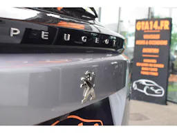 Peugeot e-2008 136 ch Roadtrip occasion - Photo 19