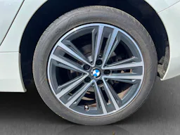BMW Série 1 116i - BV DKG BERLINE F40 Business Design occasion - Photo 6