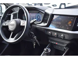 Audi A1 ALLSTREET 30 TFSI 110 ch S tronic 7 Design occasion - Photo 6