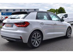 Audi A1 Sportback 25 TFSI 95 ch BVM5 Advanced occasion - Photo 2