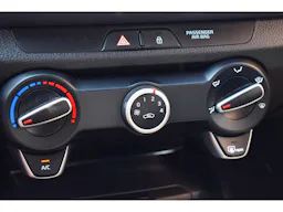 Kia Stonic  1.0 T-GDI MHEV 120 DCT  Active Business occasion - Photo 13