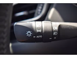 Toyota C-HR 1.8 Hybrid e-CVT Dynamic Business occasion - Photo 23