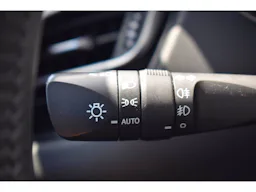 Toyota C-HR  1.8 Hybrid e-CVT Dynamic Business occasion - Photo 23