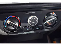 Hyundai i10  1.0 BVM Intuitive occasion - Photo 12