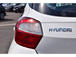 Hyundai i10  1.0 BVM Intuitive occasion - Photo 32