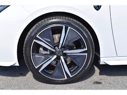 Peugeot 308 SW BlueHDi 130ch S&S EAT8 GT occasion - Photo 32