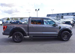 Ford F 150  F-150 XLT SUPERCREW 4X4 V8 5.0L occasion - Photo 4