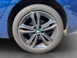 BMW Série 1  118i - BV DKG  BERLINE F40 Edition Sport occasion - Photo 6