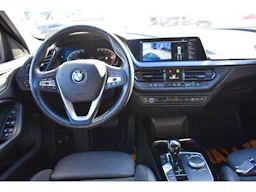 BMW Série 1  118i - BV DKG  BERLINE F40 Edition Sport occasion - Photo 6