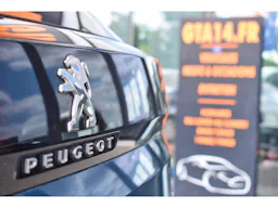 Peugeot 3008  Hybrid 225 e-EAT8 Allure Pack occasion - Photo 19