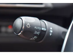 Peugeot 3008 Hybrid 225 e-EAT8 Allure Pack occasion - Photo 25