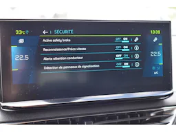 Peugeot 3008  Hybrid 225 e-EAT8 Allure Pack occasion - Photo 32