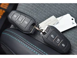Peugeot 3008  Hybrid 225 e-EAT8 Allure Pack occasion - Photo 37
