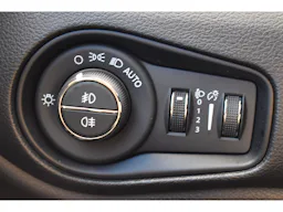 Jeep Renegade 1.3 Turbo T4 - 190 - BVA 4xe eAWD Limited PHASE 2 occasion - Photo 31