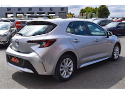Toyota Corolla  1.8 Hybrid 140 e-CVT Dynamic Business occasion - Photo 2