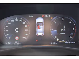 Volvo XC40 D3 AdBlue 150 ch Geartronic 8 Momentum occasion - Photo 8