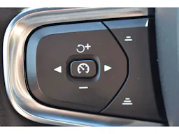Volvo XC40 D3 AdBlue 150 ch Geartronic 8 Momentum occasion - Photo 21