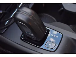 Volvo XC40 D3 AdBlue 150 ch Geartronic 8 Momentum occasion - Photo 32
