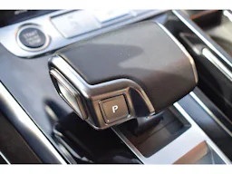 Audi Q8  55 TFSI e 381 Tiptronic 8 Quattro Avus occasion - Photo 34