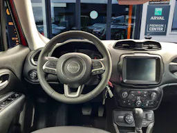 Jeep Renegade 1.3 Turbo T4 - 190 - BVA 4xe eAWD Limited PHASE 2 occasion - Photo 3