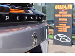 Peugeot 2008  PureTech 130 S&S EAT8 Allure Pack occasion - Photo 19