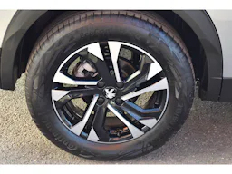 Peugeot 2008  PureTech 130 S&S EAT8 Allure Pack occasion - Photo 40