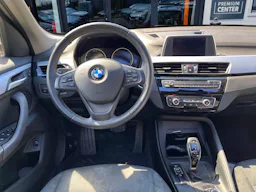 BMW X1 sDrive 18i 136 ch DKG7 F48 LCI Business Design occasion - Photo 3