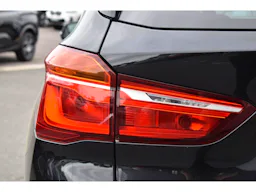 BMW X1  sDrive 18i 136 ch DKG7 F48 LCI Business Design occasion - Photo 39