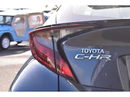 Toyota C-HR 1.8 Hybrid e-CVT Dynamic Business occasion - Photo 37