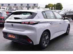 Peugeot 308 1.2i Hybrid - 136 - BV e-DCS6 III 2021 BERLINE Active Pack occasion - Photo 2