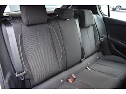Peugeot 308 1.2i Hybrid - 136 - BV e-DCS6 III 2021 BERLINE Active Pack occasion - Photo 3