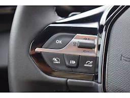 Peugeot 308  1.2i Hybrid - 136 - BV e-DCS6  III 2021 BERLINE Active Pack occasion - Photo 18
