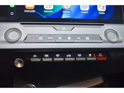 Peugeot 308 1.2i Hybrid - 136 - BV e-DCS6 III 2021 BERLINE Active Pack occasion - Photo 28
